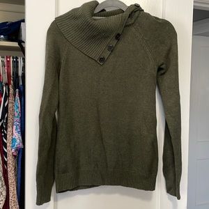 Gap sweater Medium